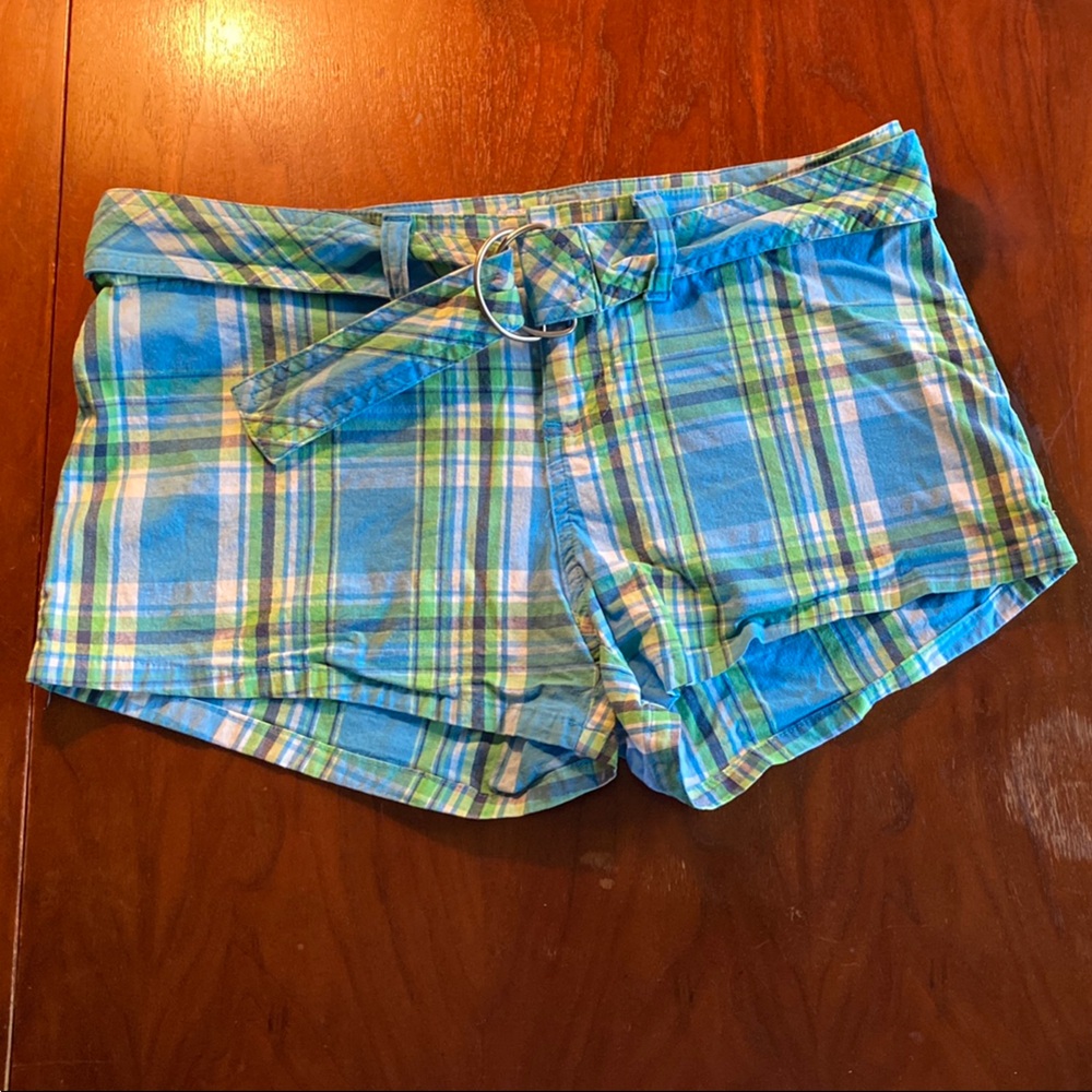 90s Vintage Abercrombie & Fitch | Plaid Belted Shorts
